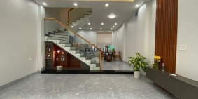 Bán nhà riêng: Bán nhà 3 tầng full nỗi thất, hẻm ba gác thông Nguyễn Văn Quá, Qu