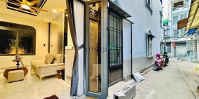 Bán nhà riêng: Bán Siêu Phẩm Nhà Phố Đường Thích Quảng Đức, Phường 05, Quận Phú 