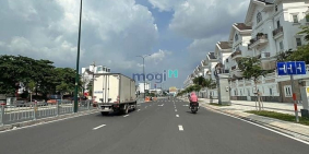 Bán nhà riêng: Bán nhà 5lầu Dương Quảng Hàm ngắm Landmark rộng 5.5m 93m2 11PN 15