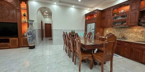 Bán nhà riêng: CHDV có hầm 6L HXH Thống Nhất ngang 9m 180m2 27PN TN 120tr chỉ 33