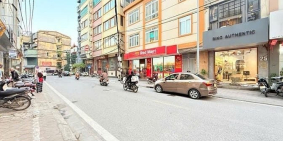 Bán nhà riêng: Bán nhà Tôn Thất Tùng, Cách Mặt phố 20m, 7 tầng, dòng tiền: 18,8 