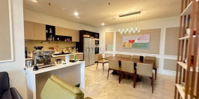 Bán căn hộ chung cư: Bán căn hộ Sarica, giá 23 tỷ 142m2.