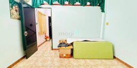 Bán nhà riêng: Bán nhà Lạc Long Quân - Q.11 - 80m2 - 5PN giá chỉ 8,1 tỉ