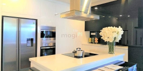 Bán căn hộ chung cư: Bán Nhanh căn hộ Vinhomes Center Đồng Khởi Q1 sân vườn và h