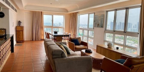 Bán căn hộ chung cư: PENHOUSE Happy Valley - 239m2 - 4PN - full nội thất,nhà siê