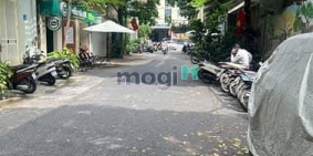 Bán căn hộ chung cư: Bán căn tập thể chính chủ tầng 5 ngõ 3 Vạn Phúc Ba Đình đối