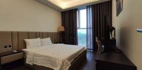 Bán căn hộ chung cư: Bán căn hộ Sarica, giá 23 tỷ 142m2 view công viên