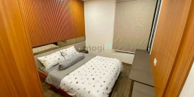 Bán căn hộ chung cư: Kẹt tiền cần bán nhanh căn 2PN 86m2 giá 6.66tỷ view Đông Na