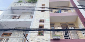 Bán nhà riêng: Phú Nhuận- hẻm 8m 4 tầng 4PN có sân thượng