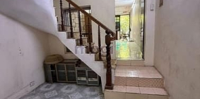 Bán căn hộ chung cư:  Nguyễn Công Hoan_Ba Đình_tầng 2_sổ to_ 2 thoáng 130m2_3pn