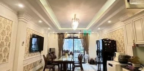 Bán nhà riêng: Bán nhà Phố Thái Hà, Thanh máy, Ô tô kinh doanh, DT: 52m2, Giá: 2