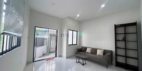 Bán nhà riêng: Bán nhà góc 2mt- ôtô đậu cửa-DT80m2-2PN-2WC-vĩnh Hải-Nha Trang-ch