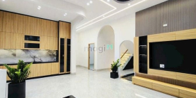 Bán nhà riêng: bán nhanh nhà lầu đúc hiện đại sổ riêng thổ cư 100%- KP2 Trảng Dà