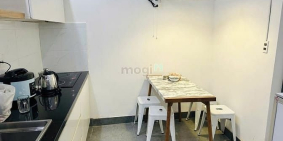 Bán nhà riêng: Bán Nhà 2 MT Hẻm Rộng Thoáng Cách Mạng Tháng Tám, 3 Tầng, 4 PN, 5