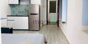 Bán nhà riêng: Bán CHDV ngay sát Phú Nhuận - căn góc 2 mặt tiền - hẻm xe hơi 7 c