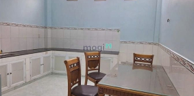 Bán nhà riêng: Bán nhà hẻm xe hơi đường Lê Đức Thọ, P.15, 4,4 x 12, 3 lầu giá 5.