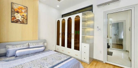 Bán nhà riêng: Bán nhà hẻm xe hơi đường Nguyễn Văn Khối, P.8, 4 x 11, 4 PN, giá 