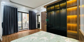 Bán nhà riêng: Bán nhà 5 tầng Hoàng Mai, 48m2, mặt tiền 4m, giá 12.2 tỷ