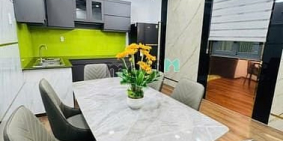 Bán nhà riêng: Bán nhà hẻm xe hơi 1 sẹc Quang Trug,P.14, 3,6 x 15, 3PN giá 4.98 