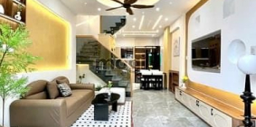 Bán nhà riêng: Bán nhà hẻm xe hơi thông Trần Thị Trọng, P.15, 4 x 10, giá 4.95 t