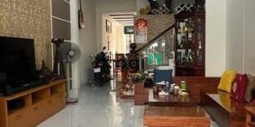 Bán nhà riêng: Nhà 1 sẹc thới an 11 quận 12 cũ 70m2 4 tầng  5 tỷ 950.