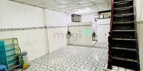 Bán nhà riêng: Nhà nát. 4m x 10m tiện xây mới, gần cầu chữ Y, quận 1. Sổ hồng ri