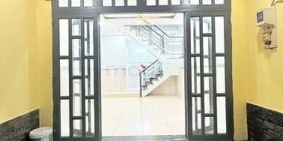 Bán nhà riêng: Hẻm nhựa gần chợ Phạm Văn Bạch - Nhà 2 tầng BTCT (4.2x10m)5.x tỷ