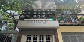 Bán nhà riêng: Bán nhà phố Phạm Ngọc Thạch Đống Đa - 5 tầng 40m2 - Ô tô đỗ cửa