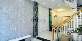 Bán nhà riêng: BAO SANG TÊN CÔNG CHỨNG nhà NGUYỄN THỊ THẬP Q7 chỉ 2ty440 hẻm 5m