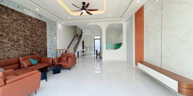 Bán nhà riêng: Nhà mới hoàn thiện- Hoàn công đầy đủ