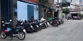 Bán nhà riêng: Bán nhà HXH nhựa 6m Thích Quảng Đức 3 tầng ngang 4.2m nở hậu nhẹ