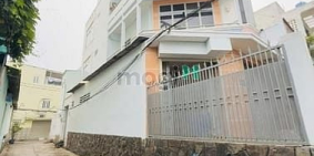 Bán nhà riêng: Nhà Lô Góc Ngang 6x13m,HXH,Ngay Ký Túc Xá ĐH.Sư Phạm-Lạc Long Quâ