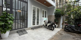 Bán nhà riêng: Bán Nhà Ngang 6x18,5m -Ngay Ngã Sáu Phù Đổng -Lê Thị Riêng