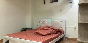 Bán nhà riêng: Bán nhà Hẻm xe hơi Thủ Khoa Huân ngay chợ BT, 75m2, 9PN - Giá 23 