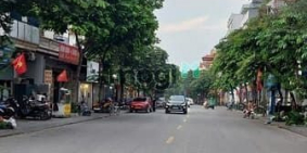 Bán nhà riêng: Nhà đẹp phố Việt Hưng 5 tầng, hiếm trong tầm giá, gần bigC Long B