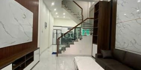 Bán nhà riêng: Bán Gấp Nhà Ngô Quyền40m²Thoáng MátÔTô ĐỖ CỬA–Phân Lô gần Cầu 