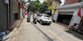 Bán nhà riêng: Bán Gấp Nhà Lô Góc2 Mặt Phố Ôtô Tránh 45m²KD Phan Đình Giót