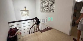 Bán nhà riêng: Bán nhà Nguyễn Đình Hoàn 69m2, MT 5.9m, ngõ ôto, đất đẹp, 17.6 tỷ