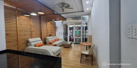 Bán nhà riêng: Bán nhà gần nhà thờ Thanh Đa, hẽm xe tải đỗ cửa, 4x17- 5 tầng