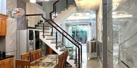 Bán nhà riêng: CHÍNH CHỦ 1 ĐỜI 4 Tầng/68M2, Hiếm Ngang 4.5M HẺM XE HƠI Nhỉnh 6 T