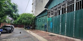 Bán đất thổ cư: Hiếm! Đất liền kề phân lô Ngoại giao đoàn. DT 121m2 MT 7.4m giá 