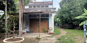 Bán đất thổ cư: Bán đất thổ, tặng nhà và đất vườn, đường Nguyễn Văn Trỗi, Long H