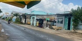 Bán đất thổ cư:  Cần Bán Gấp Lô Đất Mặt Tiền Đường 826C – Phước Vĩnh Tây, Cần G