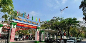 Bán đất thổ cư: Duy nhất 1 lô đất đấu giá Phường Việt Hưng, Vỉa hè, 75m2 mt 5.7m