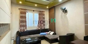 Nhà phố: DT : 4X18, 3 LẦU, 5Pn, 22 triệu, Mặt tiền văn cao