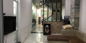 Nhà phố: Thuê nhà Tân phú. 4,2 x22. 4 lầu, 5PN 5wc, xe hơi để trong nhà