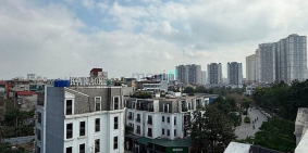 Biệt thự: Cho thuê nhà liền kề Nguyễn Xiển 6 tầng thang máy. DT 80m x6t, 35tr