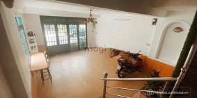 Nhà phố: Cho thuê nhà góc 2 mt 150m2 nguyên căn đường Cộng Hòa, P 13, Tân Bình