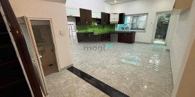 Nhà phố: Cho Thuê nhà 4.5x28 đường Lê Văn Huân, Phường 13, Quận Tân Bình