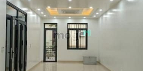 Nhà riêng: Cho thuê nhà ngõ 71 đỗ quang 65m x 6T ngõ ô tô tránh